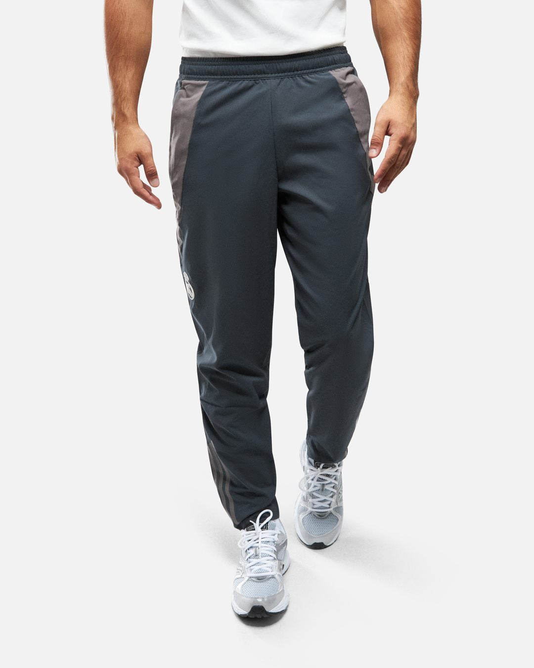 Pantalón Real Madrid 2024/2025 Gris