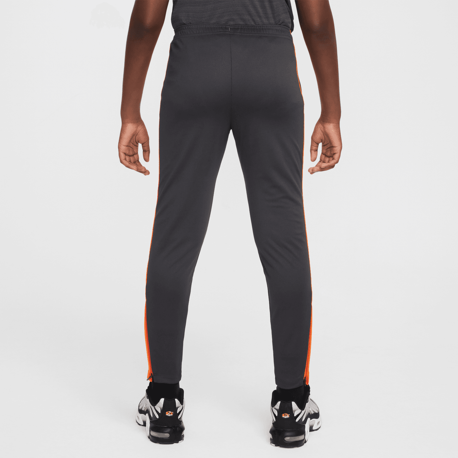 Pantaloni Nike Swoosh Air Junior - Nero/Arancione