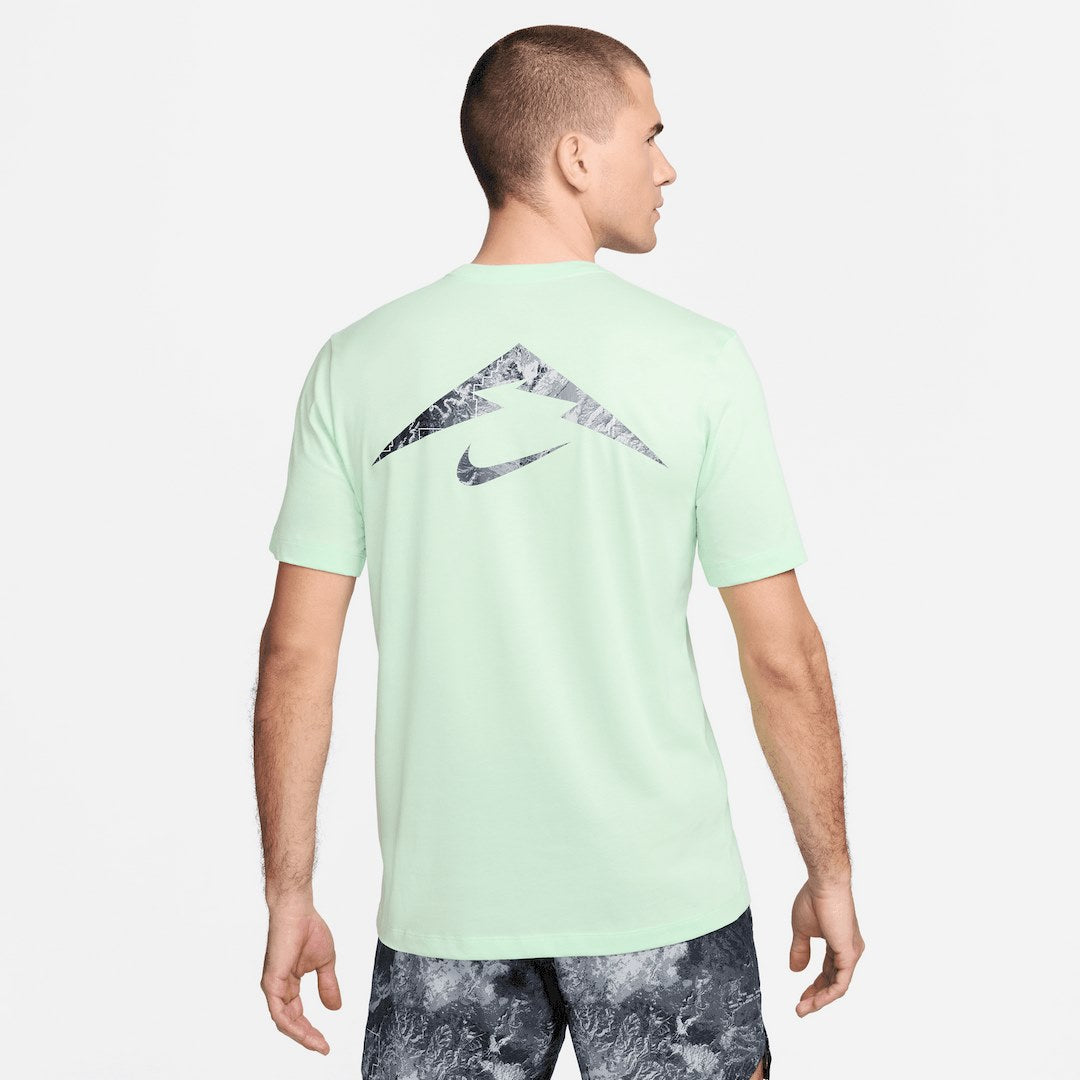 Camiseta Nike Trail - Verde